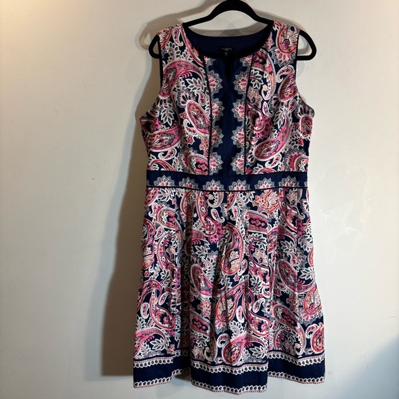 TALBOTS Sz 16P Pleated Lined 100% Cotton Navy and Pink Paisley Knee Length Dress - Picture 2 of 12